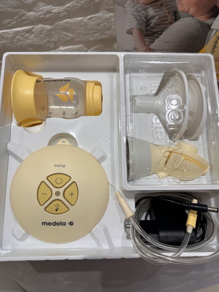 MEDELA Единична двуфазна електрическа помпа за кърма Swing flex