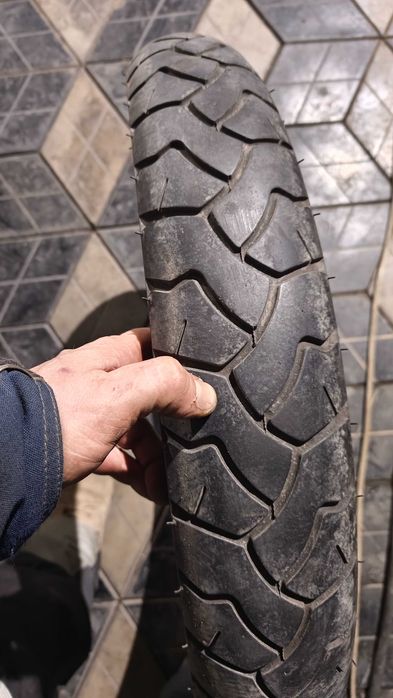 Резина шины на мотоцикл