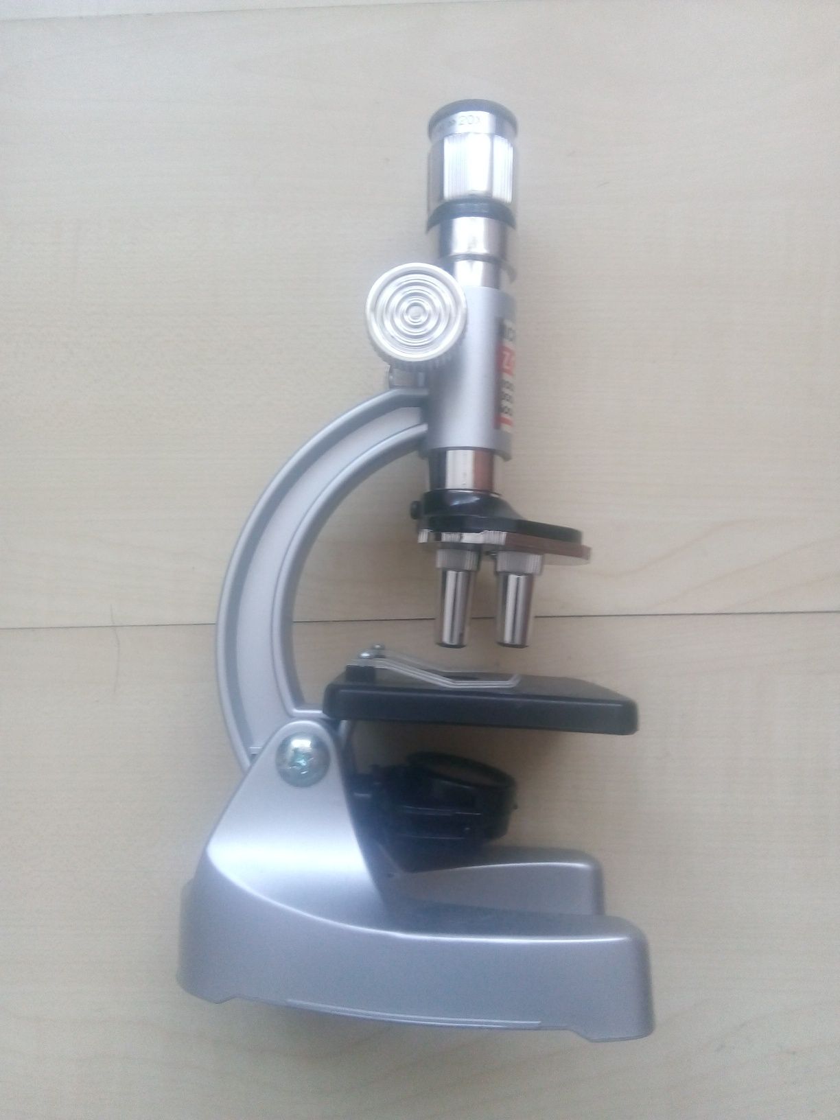 Vand microscop profesional POZE REALE