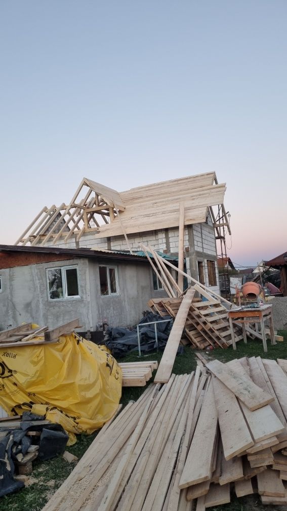 Acoperisuri complete reparații urgente montaj profi