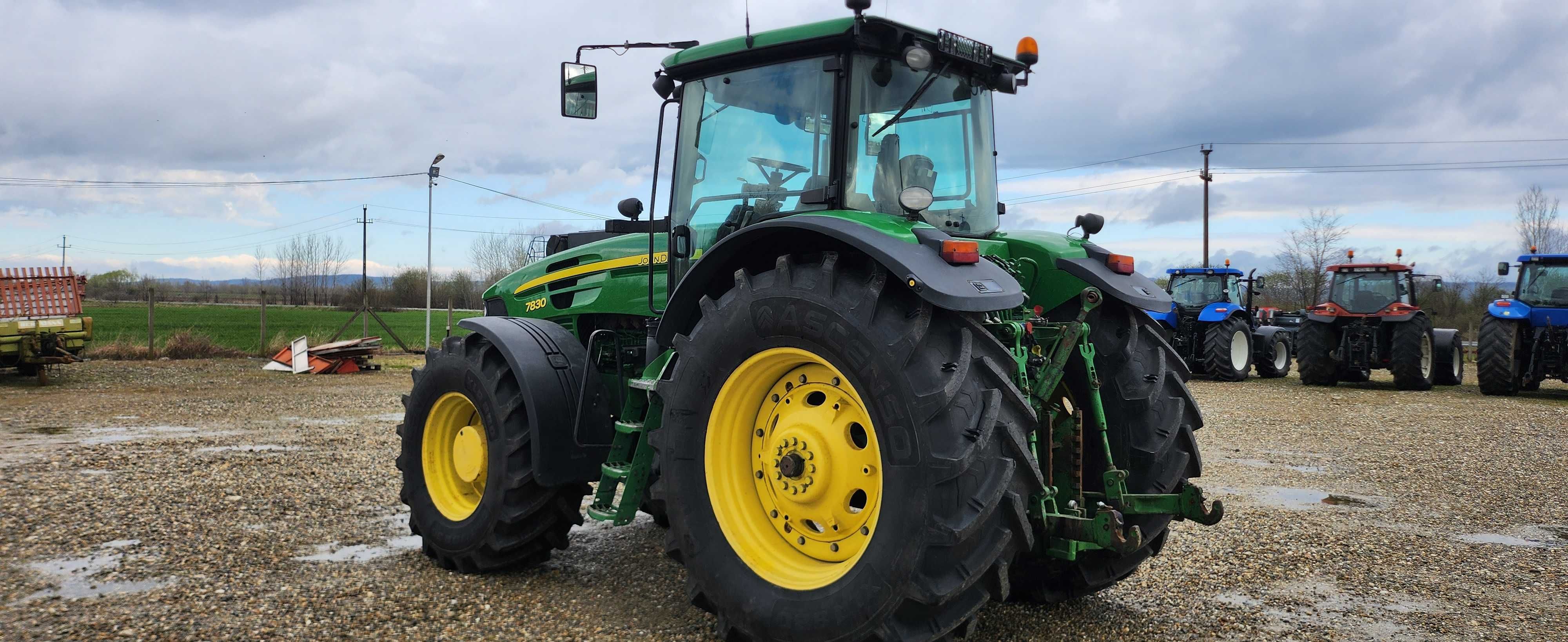 Tractor John Deere 7830