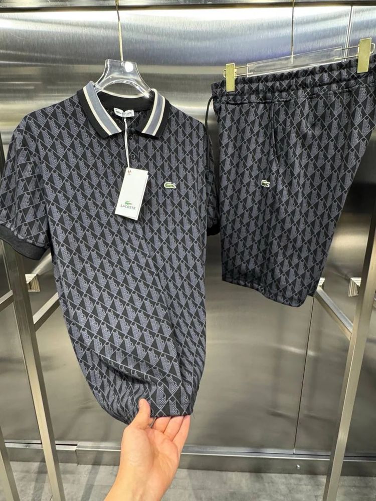 Мъжки екипи Moncler,Lacoste,Dsqaured,Dior,Gucci,Louis vuitton