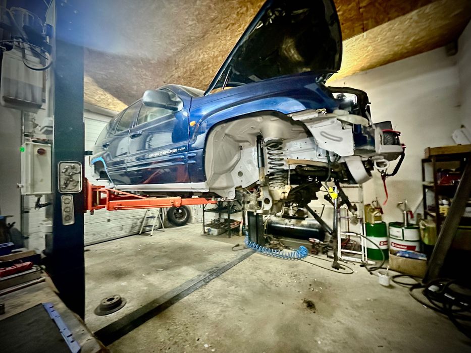 Jeep Cherokee  offroad