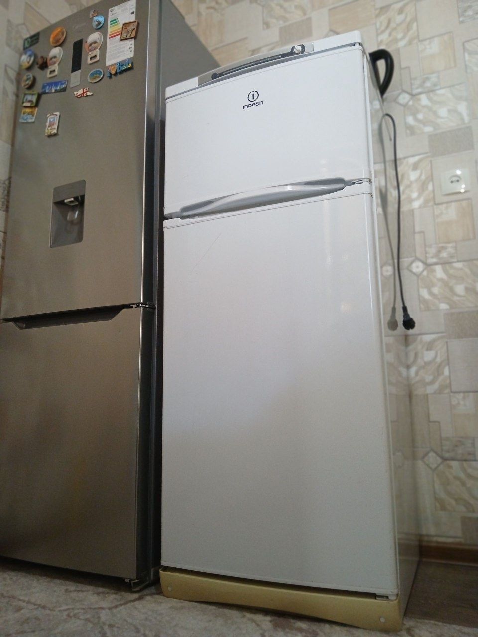 Xolodilnik indesit