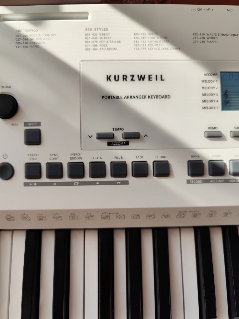 Orga aranjor Kurzweil KP110
