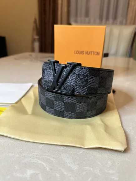Curea Louis Vuitton LV neagra
