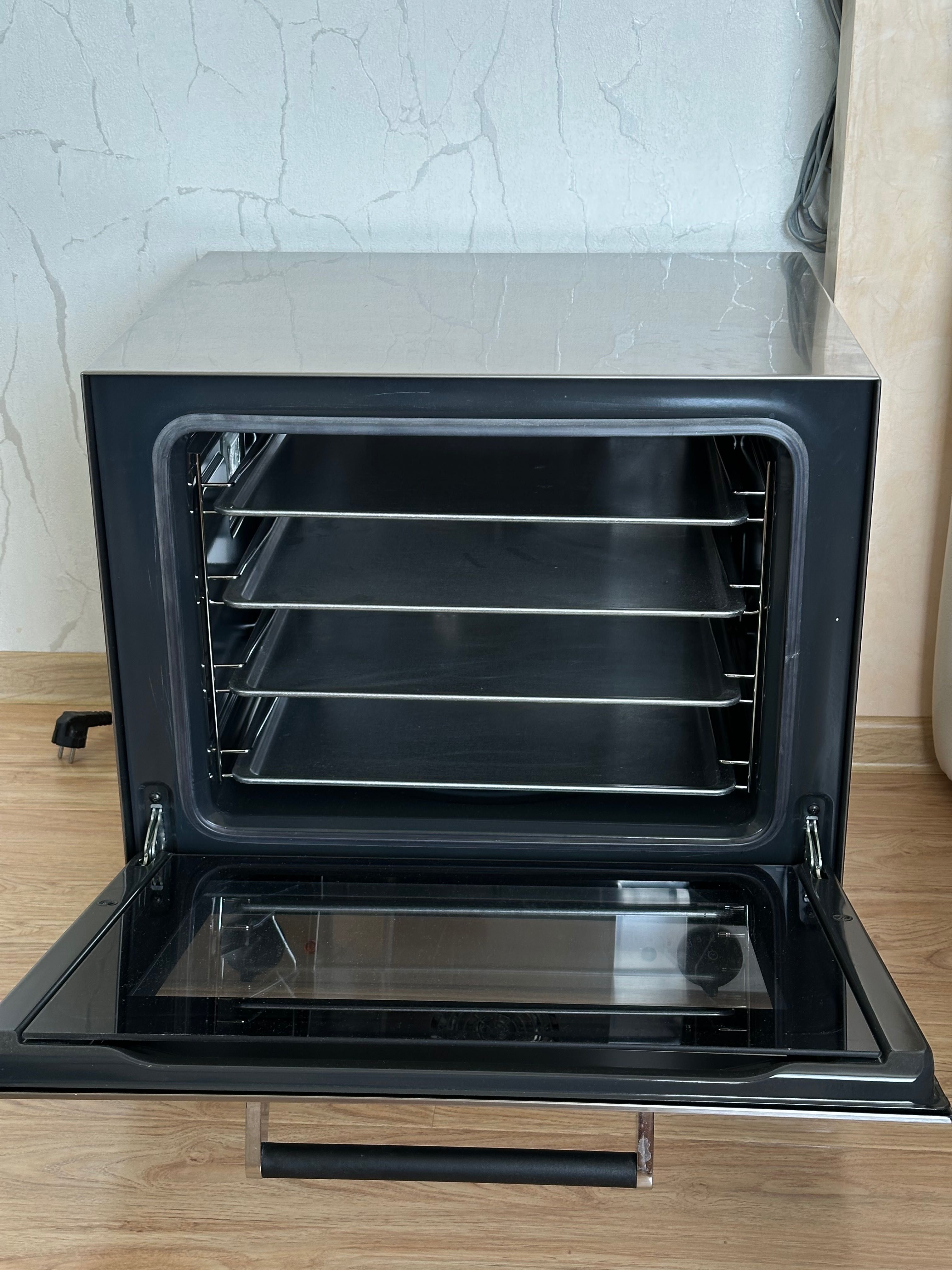 Продаю духовку SMEG в ИДЕАЛЬНОМ состоянии
