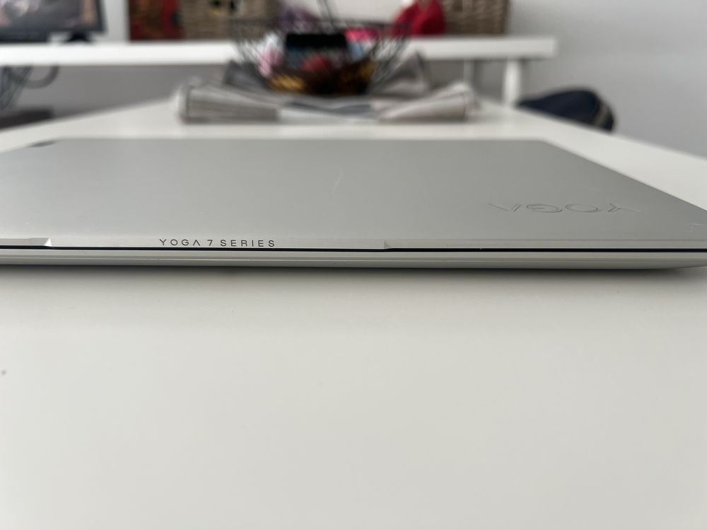 Лаптоп Lenovo Yoga Slim 7 13ITL5