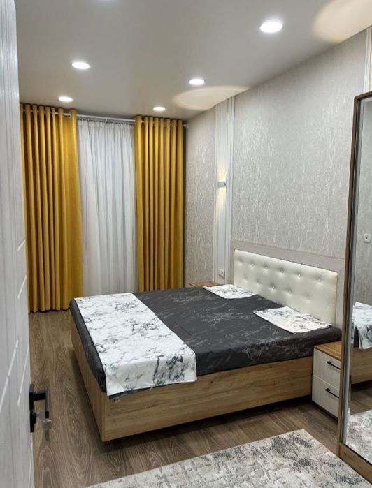 Alfraganus universiteti yonida qizlaga kvartira bor