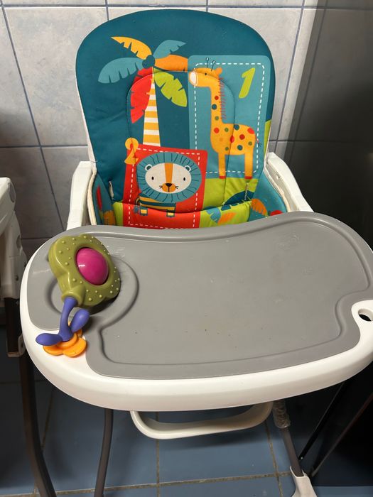Vând scaun de bucătărie bebeluș
