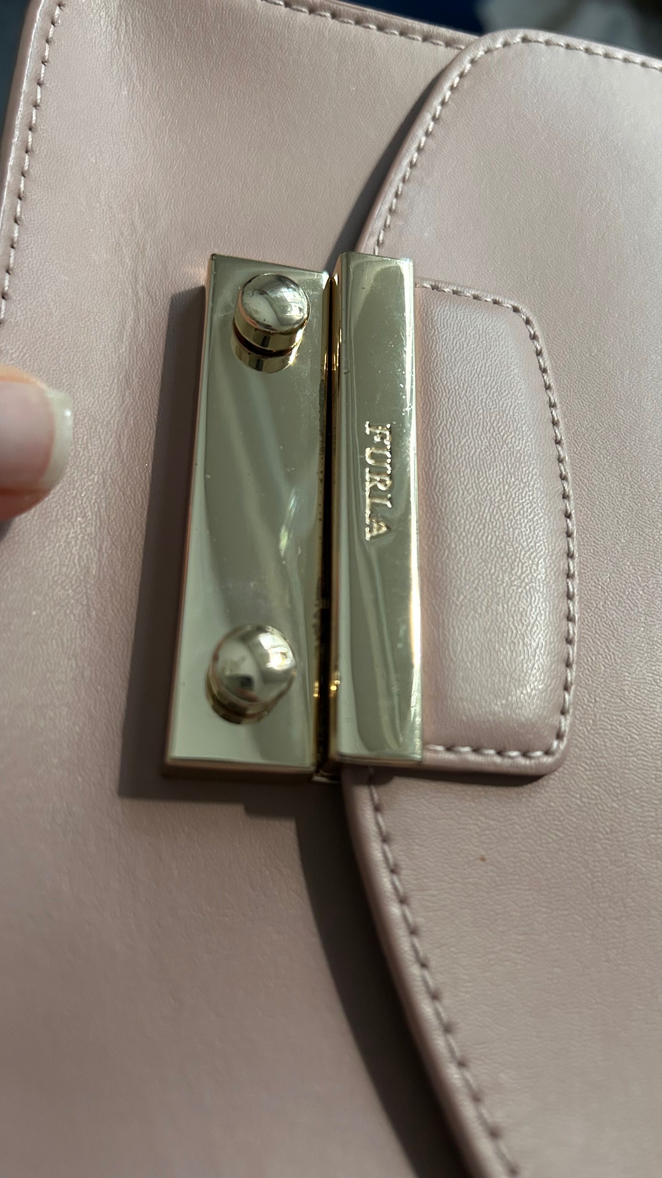 Furla Metropolis