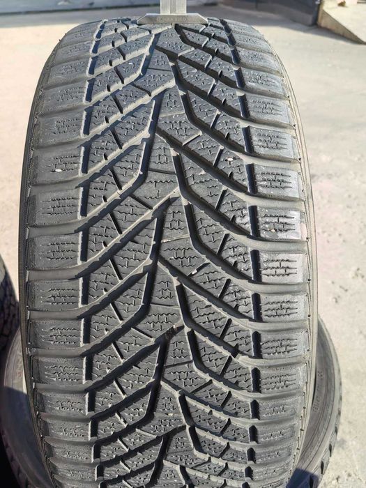 Зимни гуми Yokohama 225 40 R 19+255 35  R 19