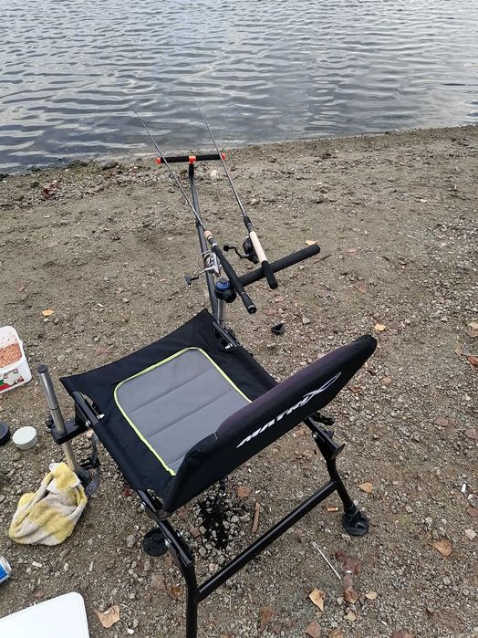 Стол Matrix! Пълен комплект, маса, прикачни,