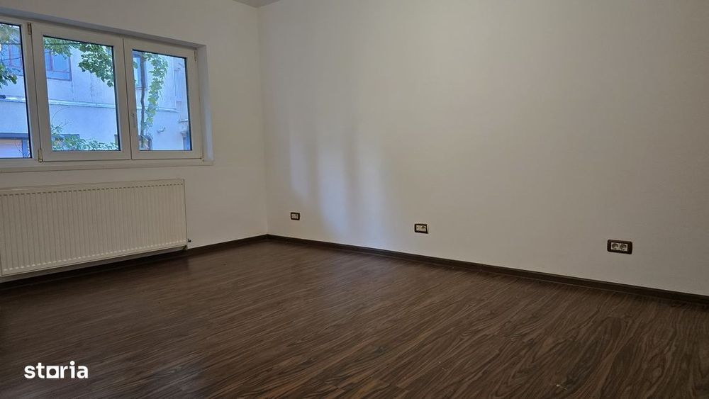 Apartament 3 camere in Deva, zona Saturn- Pol. Municipiu