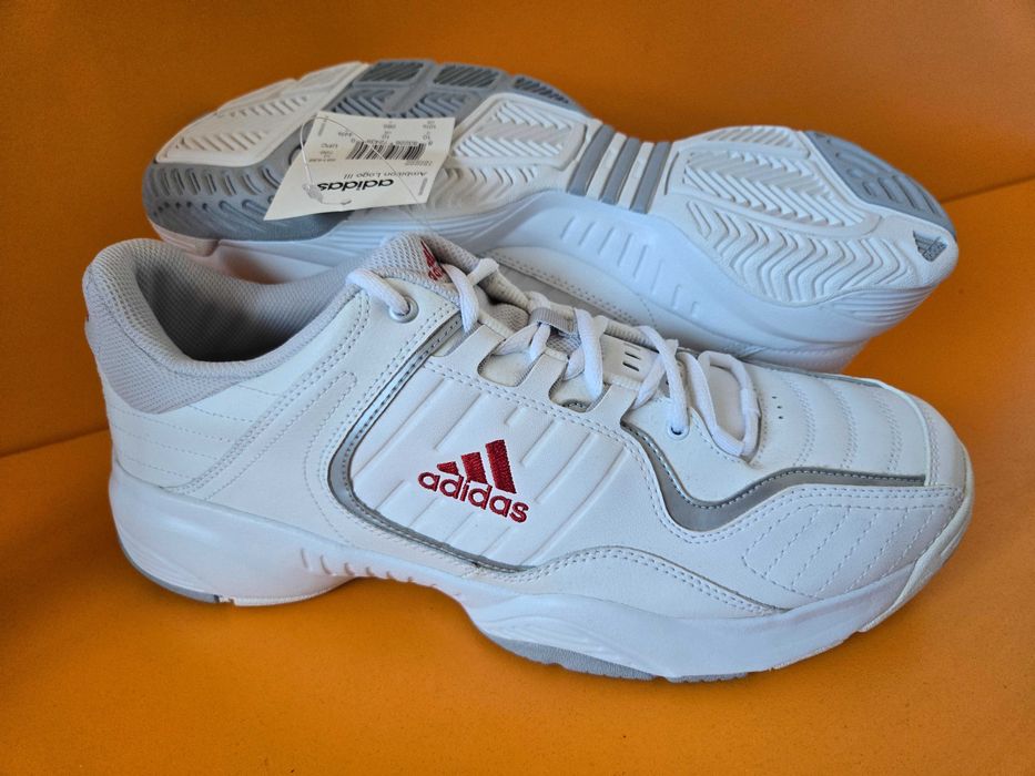 ADIDAS Ambition Logo III чисто нови мъжки тенис обувки номер 44 2/3