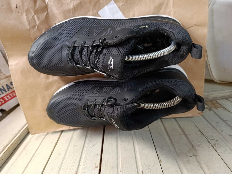 ''Polecat Actio Track Gore-Tex''оригинални маратонки 44 номер