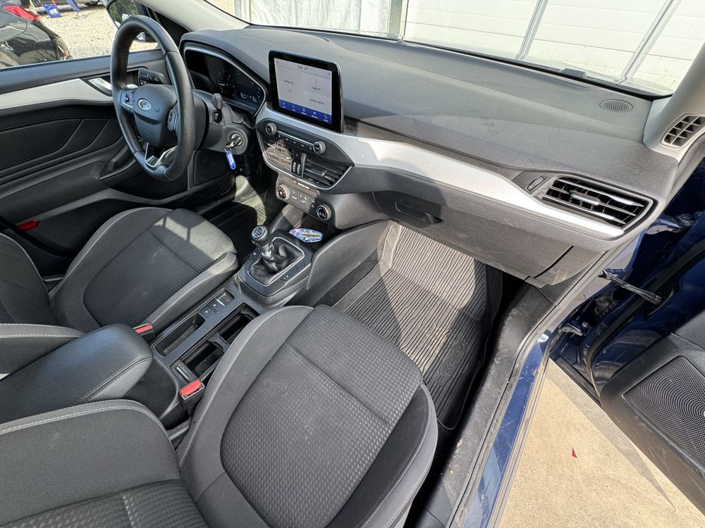 Ford Focus 1.5 TDCI 120cp 2021 Berlina avariat
