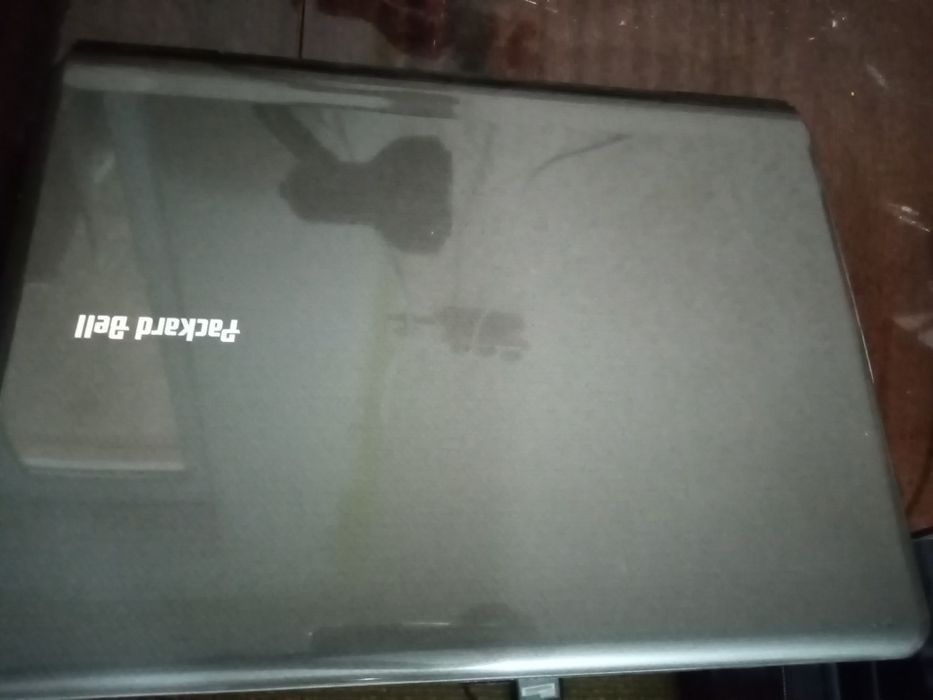 Лаптоп Packard bell