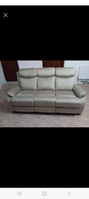 De. Vânzare. Canapea. Noua