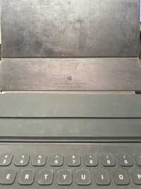 Apple smart keyboard ipad