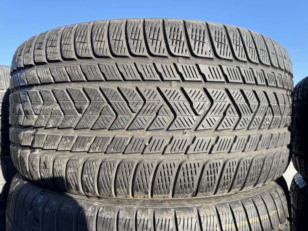 Anvelope 295/40/21 Pirelli