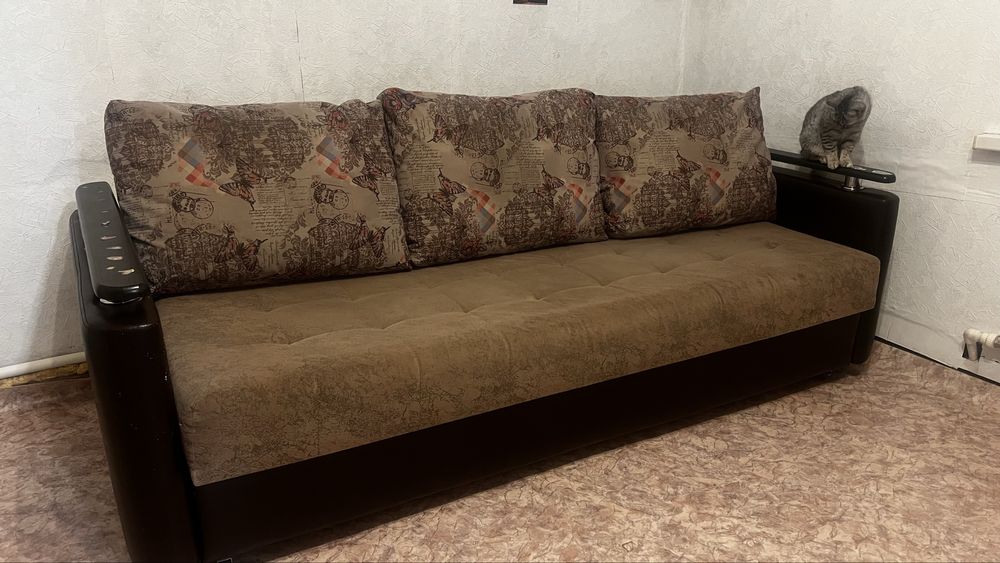 Диван, тахта двуспальная