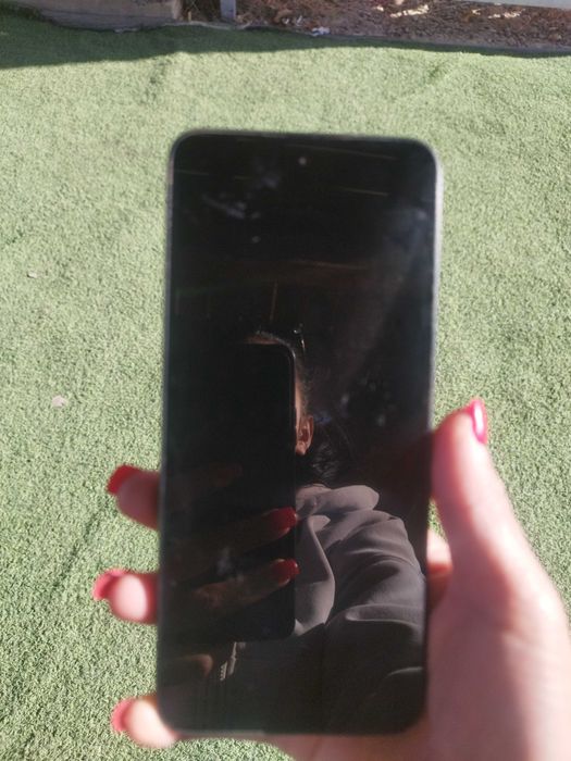 Telefon sotiladi