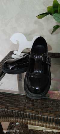 Обувь (туфли) для девочки