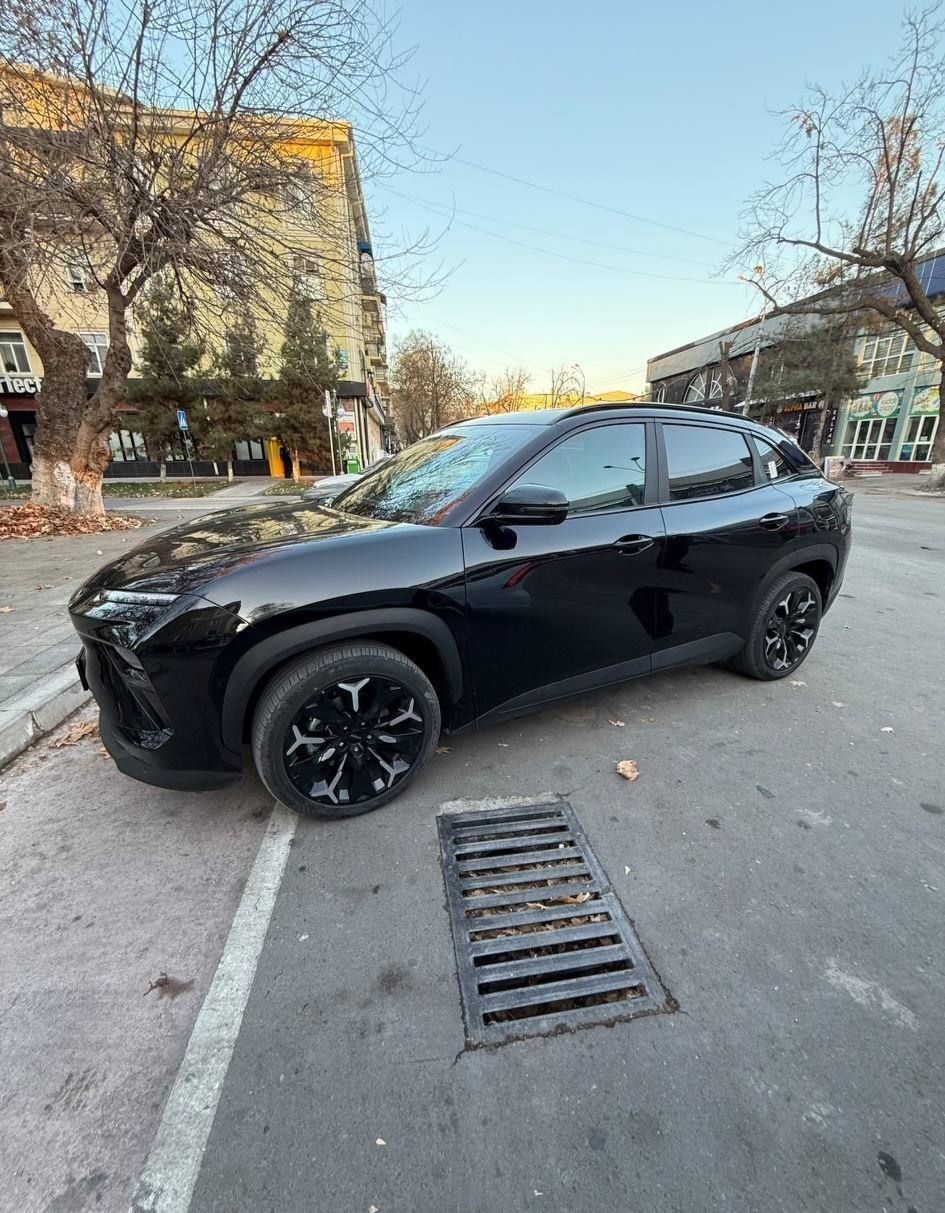 Услуги Водителя со своим авто aicar  EQM7