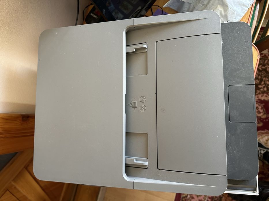 Vand imprimanta hp pro 9010