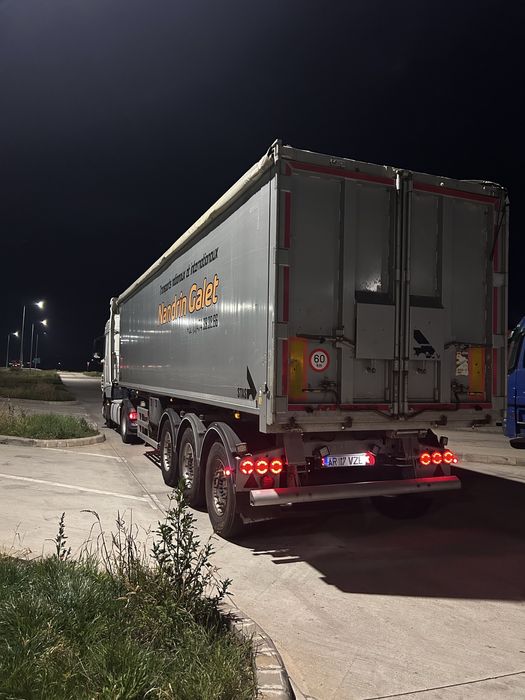 semiremorca bena cereale Stas 54 mc