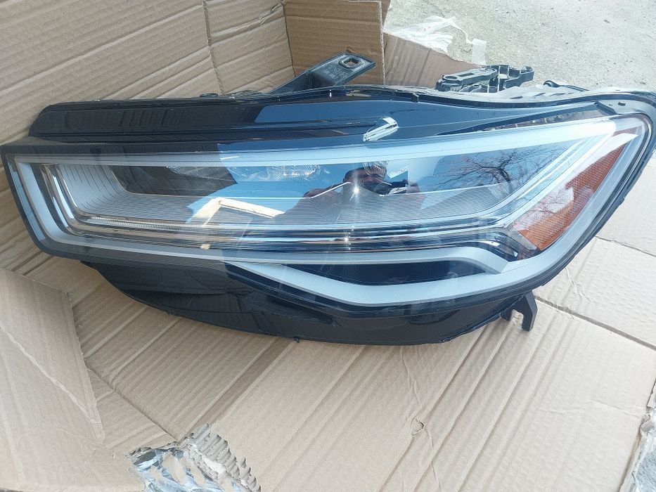 Ляв фар audi a6 c7