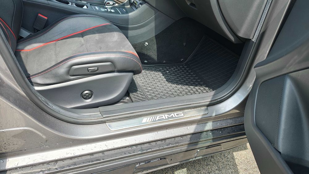 Mercedes-Benz GLA 45 AMG Renntech GLA 50RS