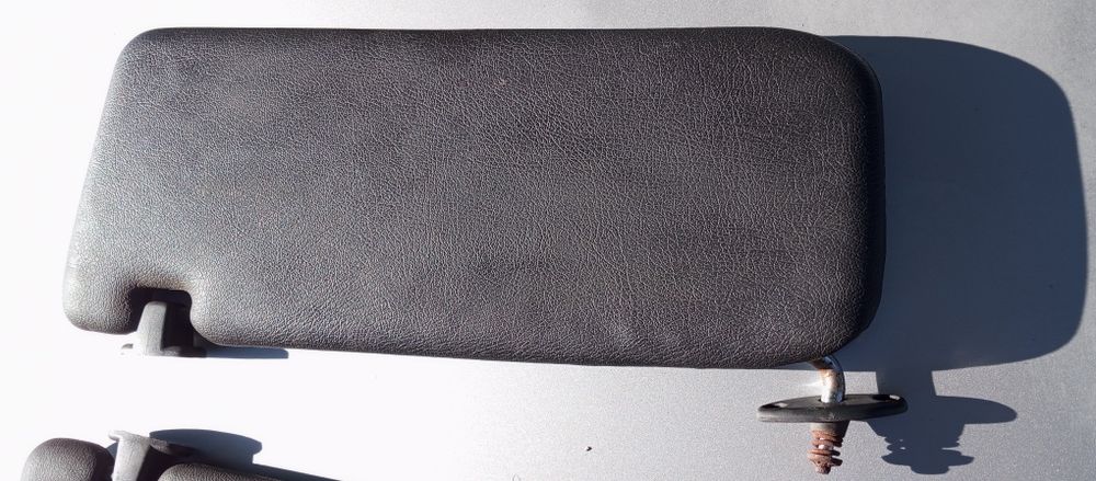 Части за БМВ Е30