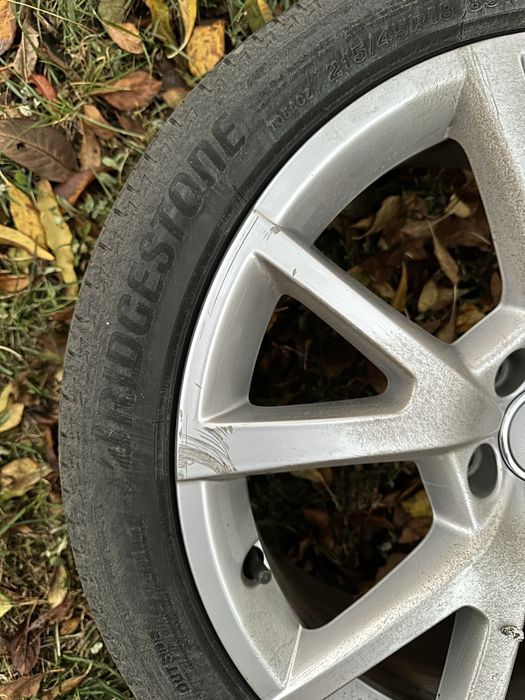 Jante cu tot cu cauciuc Audi Q5 20018 5x112  215 45 r18