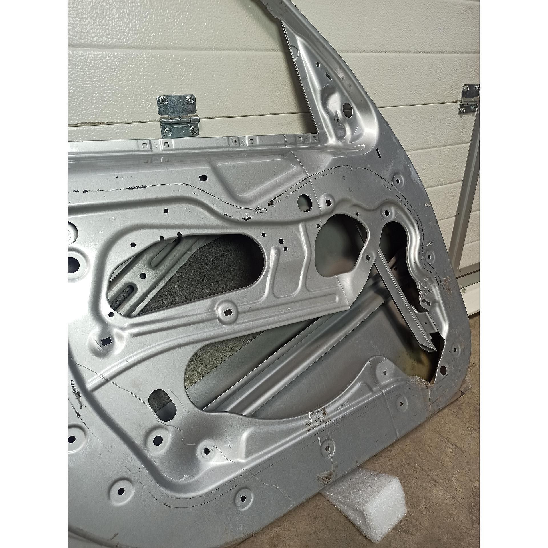 Предна лява врата за bmw x1 e84 - 9628745