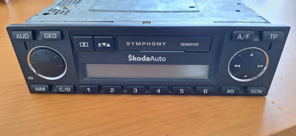 Radio CD Player Casetofon cu Magazie CD Symphony Skoda Octavia 1 Tour