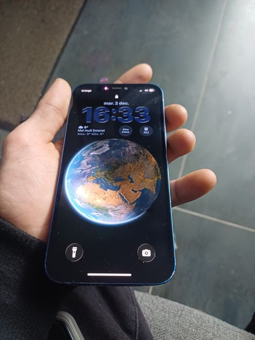 Iphone 12 normal ,64gb  99 săntatea bateriei