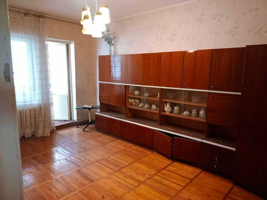 Продаётся 3/2/5  78 м2, Электроаппарат, напротив ЖК "GREENWICH"