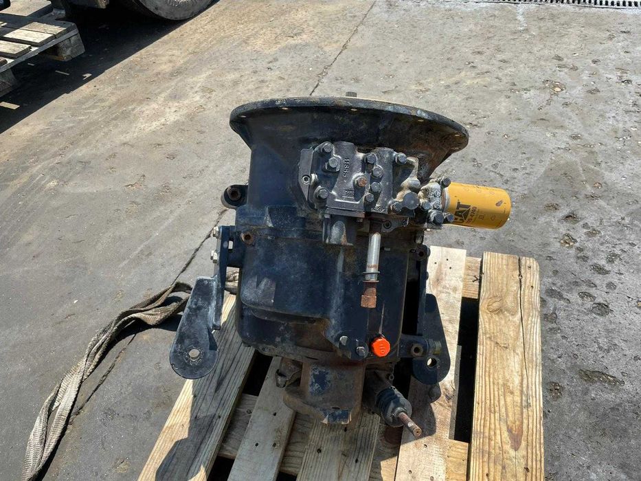 Cutie de viteze Carraro TLB1 pentru buldoexcavator