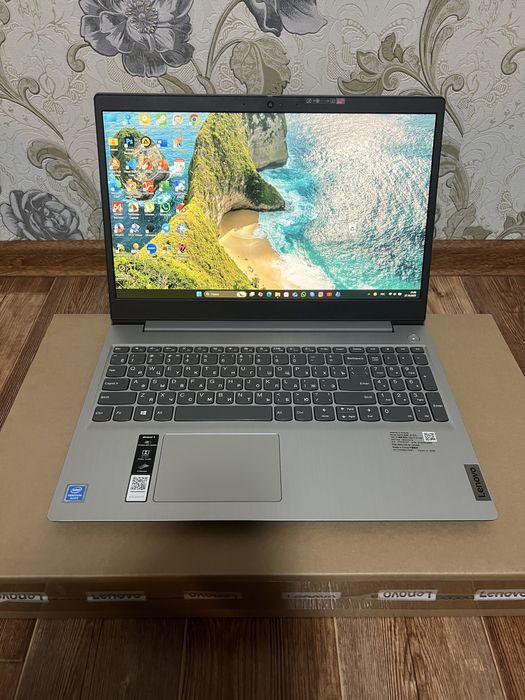 Продаю ноутбук Lenovo в идеале