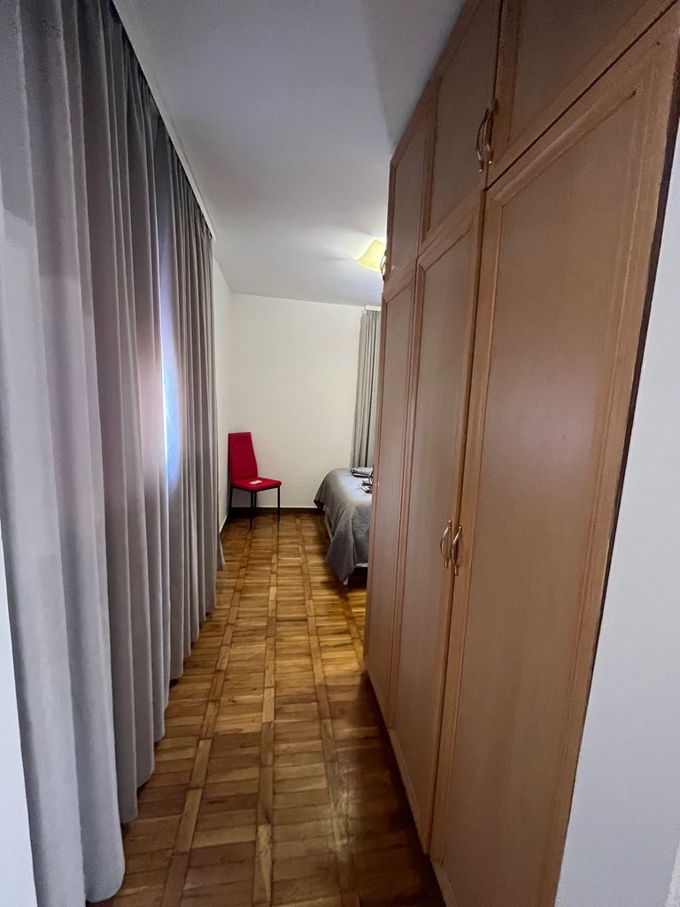Продава се Двустаен апартамент в Варна, Автогара - 50 кв.м за 3380 €/кв.м - Снимка #8