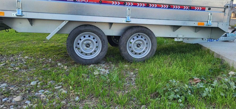 Remorca 750 KG 2 AXE - CARGO - 3100 X 1600 X 300 mm PLATA IN RATE !!!