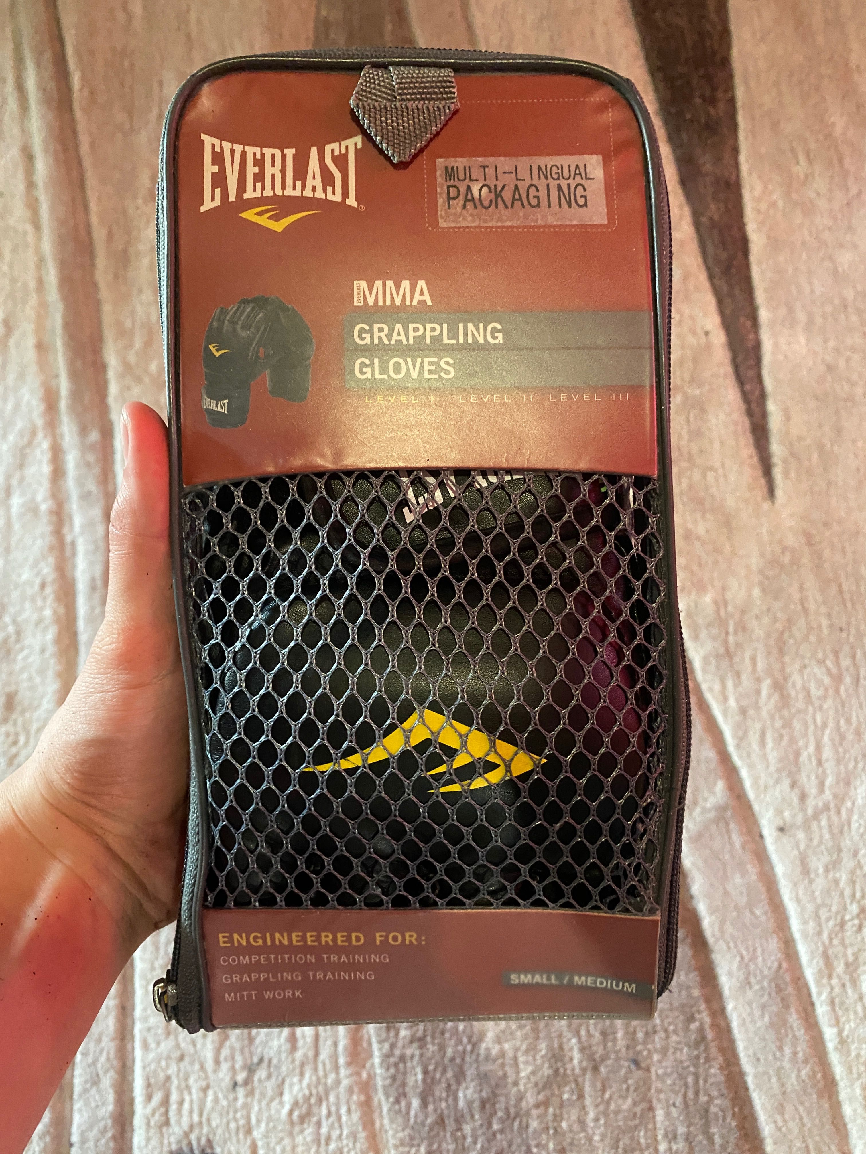 Бойна екипировка