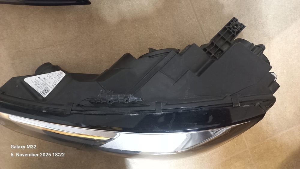 Оригинални КСЕНОНОВИ фарове за Ауди А4