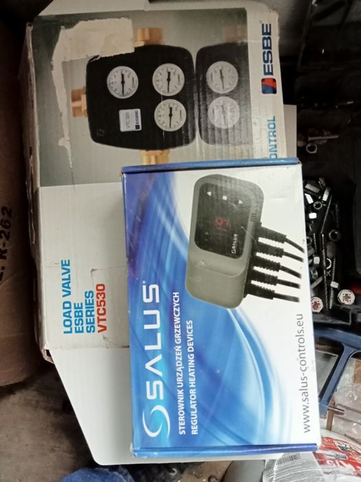 Vând controler Salus pentru boiler