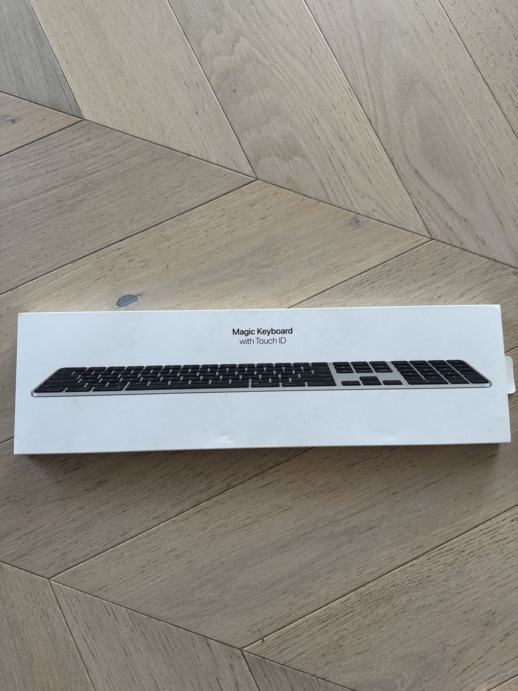 Tastatura Apple Magic Keyboard Touch Id Space grey Noua
