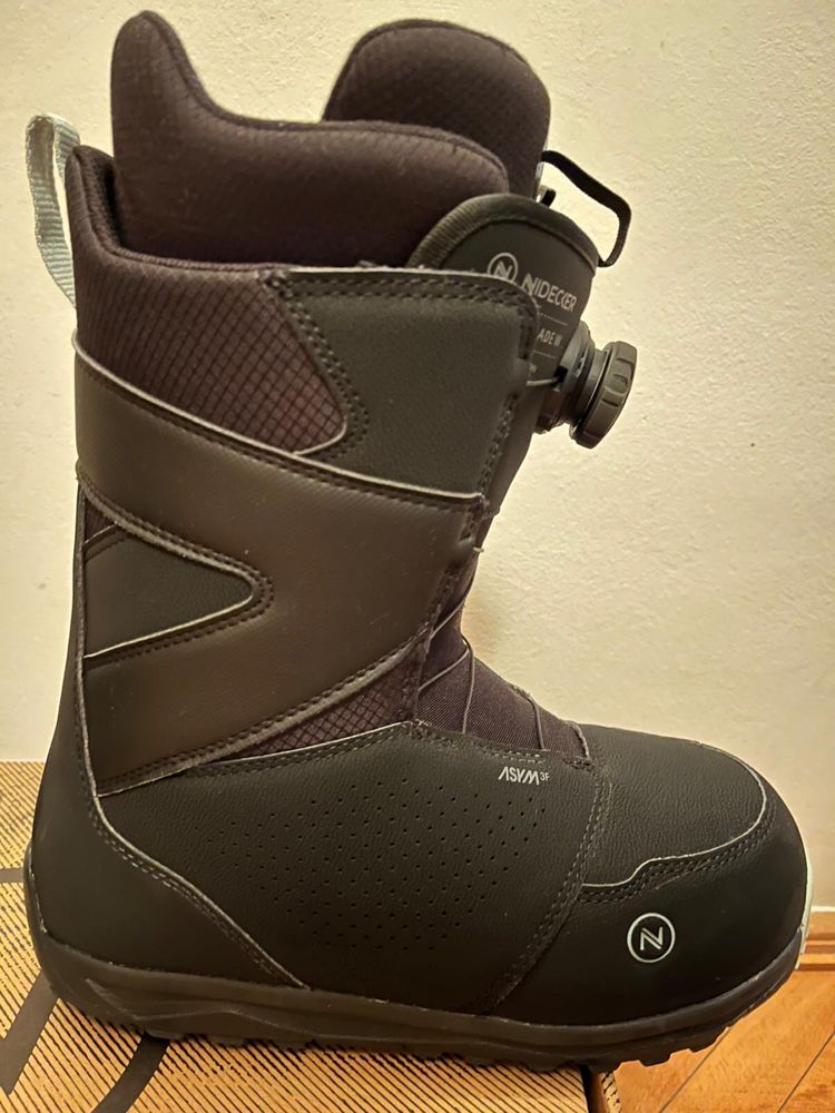 Boots snowboard Nidecker Cascade W 25.5 / 40.0