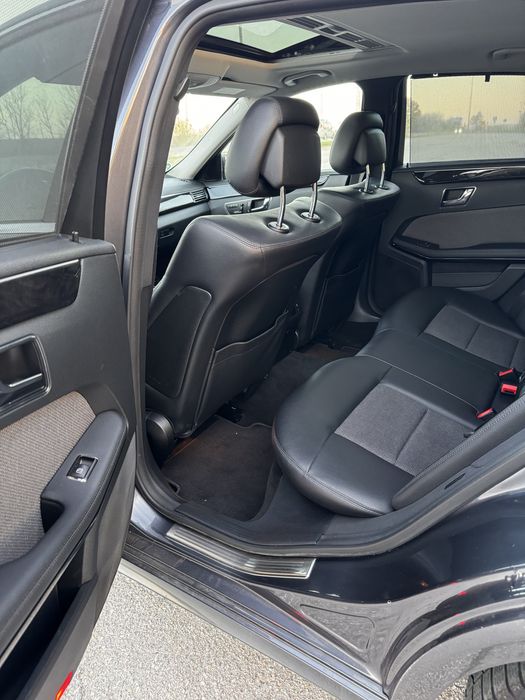 Mercedes w212 350 cdi TOP 2 комплекта гуми и джанти