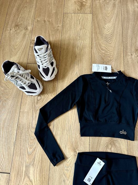 Разкошен сет за спорт от 2 части стегната материя